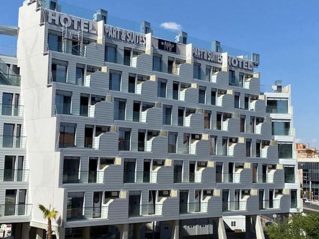 מדריד Ekilibrio Hotel & Apart-Suites מראה חיצוני תמונה