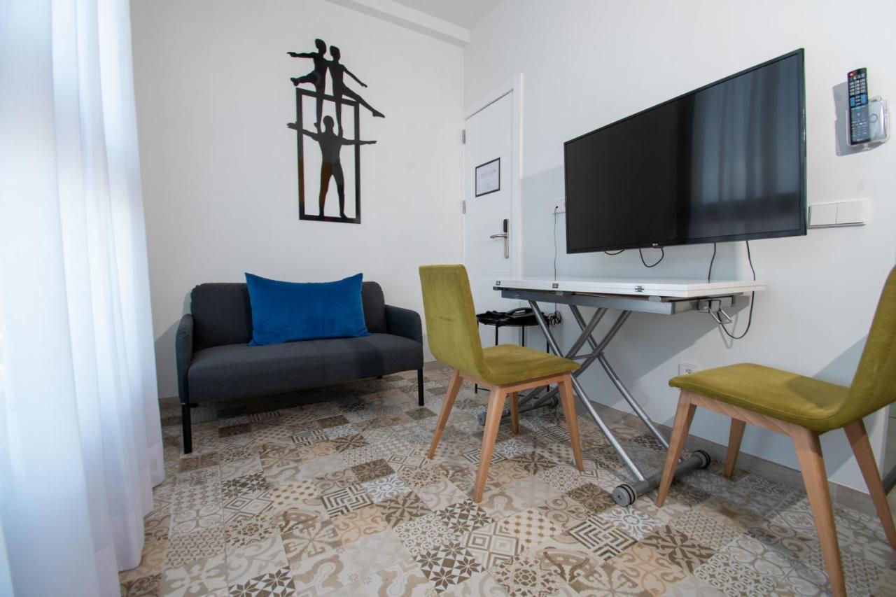 מדריד Ekilibrio Hotel & Apart-Suites מראה חיצוני תמונה